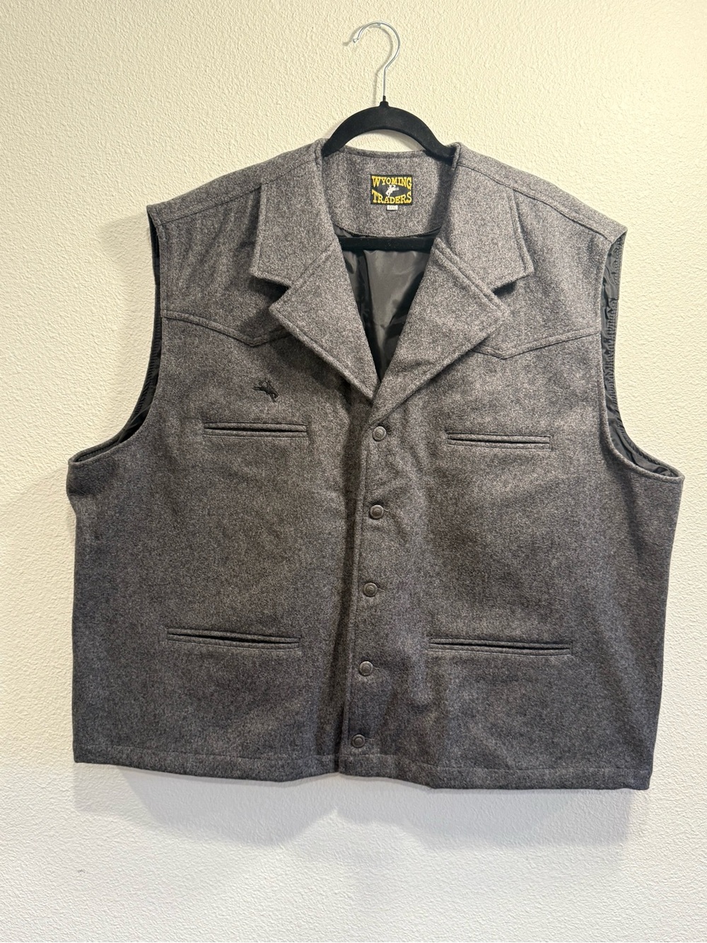 Men’s Wyoming Traders Buckaroo Wool Vest